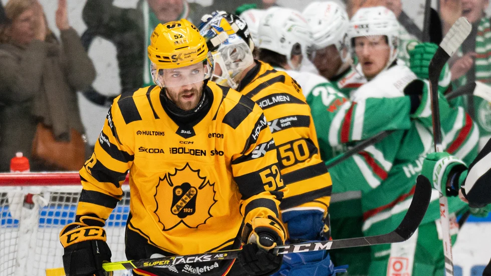 Det blev till sist en deppig kväll för Arvid Lundberg och Skellefteå AIK. 