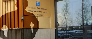 19-åring häktades mot sitt nekande för rån