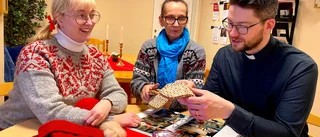 Efterlysning: "Årets julklapp" till traditionsenliga Öppet Hus-firandet i S:t Lars • Stickad gåva kan värma både hand och hjärta i jul