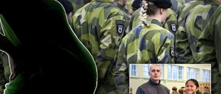 Fortfarande trubbel för kvinnor i försvaret • "Trosor ger skavsår" • Ingen uniform för gravida