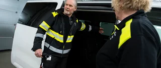 "Mycket bär man med sig – men man lär sig hantera det" • Möt personalen i Linköpings nya ambulans