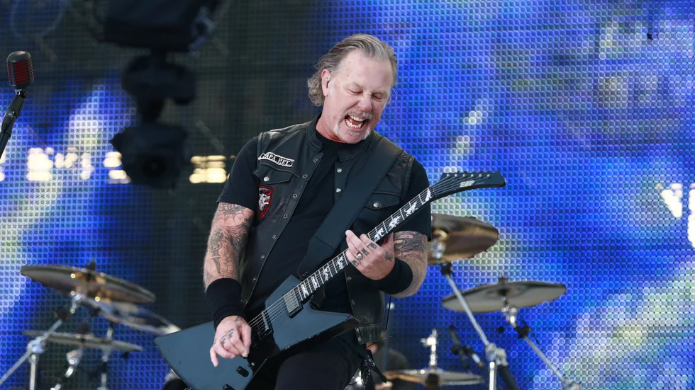 Sångaren James Hetfield under Metallicas konsert på Ullevi 2019. Arkivbild.