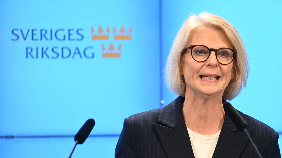 Elisabeth Svantesson (M) beskriver oppositionens budgetar som väldigt splittrade.