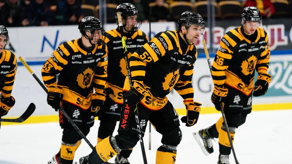 Arvid Lundberg var bästa back för Skellefteå AIK under kvällen.