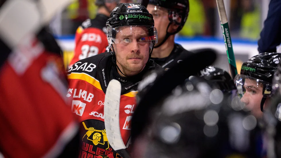 "Säsongen är lång, och jag försöker tänka positivt", säger Juhani Tyrväinen.