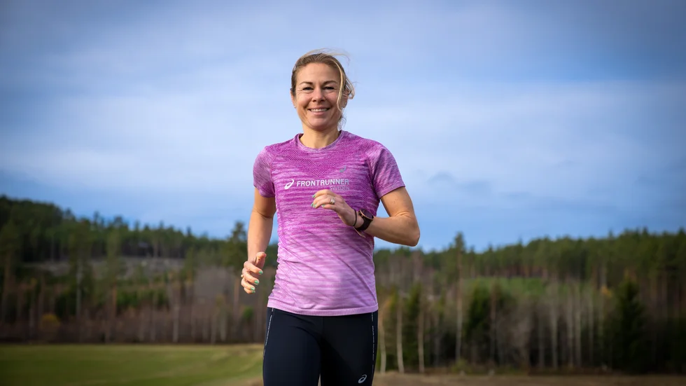 Elmina Saksi från Norrköping kan prisas för sina inspirerande träningsvideor. 