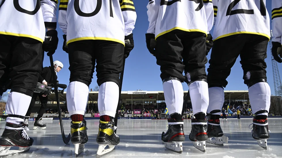 AIK bandy tvingas lägga ner verksamheten av ekonomiska skäl. Arkivbild.