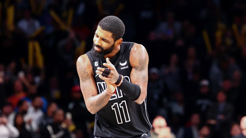 Kyrie Irving tappar storsponsorn Nike.