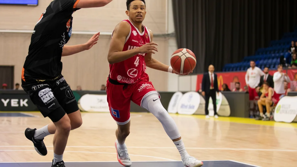 Uppsalas Jordan Shepherd blev poängbäst i bortaförlusten mot Umeå.