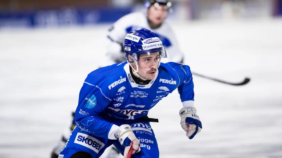 Elias Gillgren kommer inte att spela mot Sirius då han är sjuk.