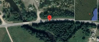 Just nu: Lastbil stillastående på väg 364 - helt stopp i ett körfält