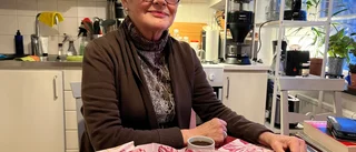 När folk ringer och vill ta sitt liv är det Agneta som svarar: "Vet hur det är att vara ensam och utsatt"