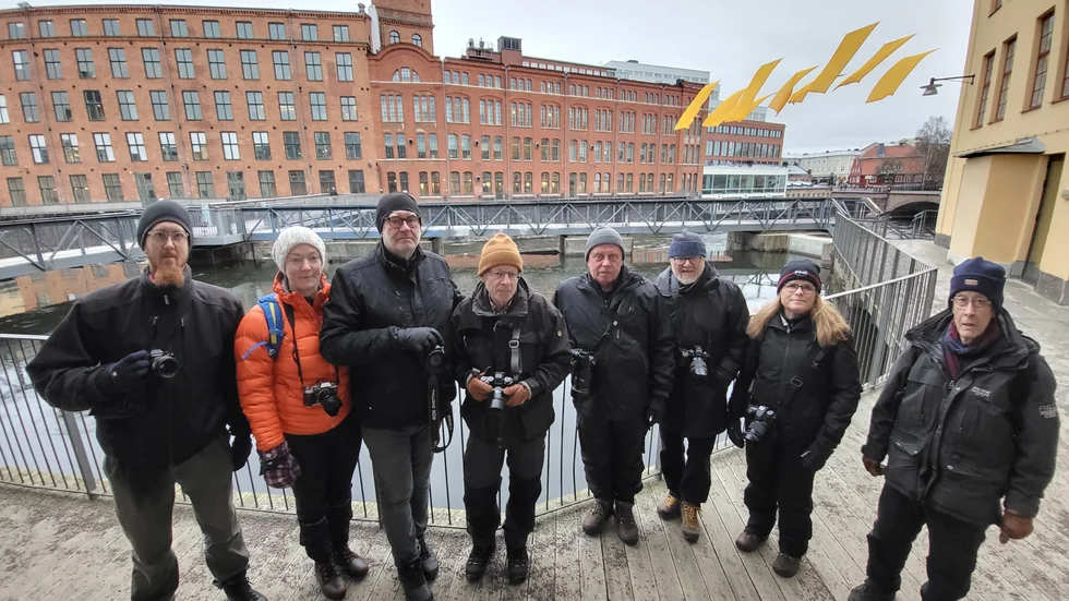 Fotoklubben Norrköpings medlemmar, från vänster Alexander Hagelin, Eva Dahlqvist, Tommy Wågemar, Sigge Skarsfjäll, Lennart Johansson, Ingemar Åkerlind, Annika Hellgren och Bengt Karlsson.