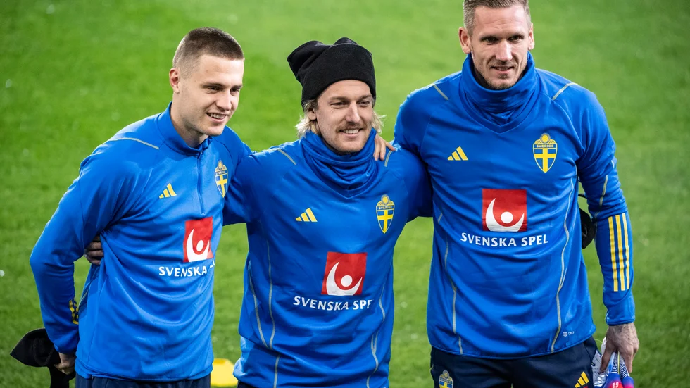 Mattias Svanberg, Emil Forsberg och Robin Olsen startar för landslaget.