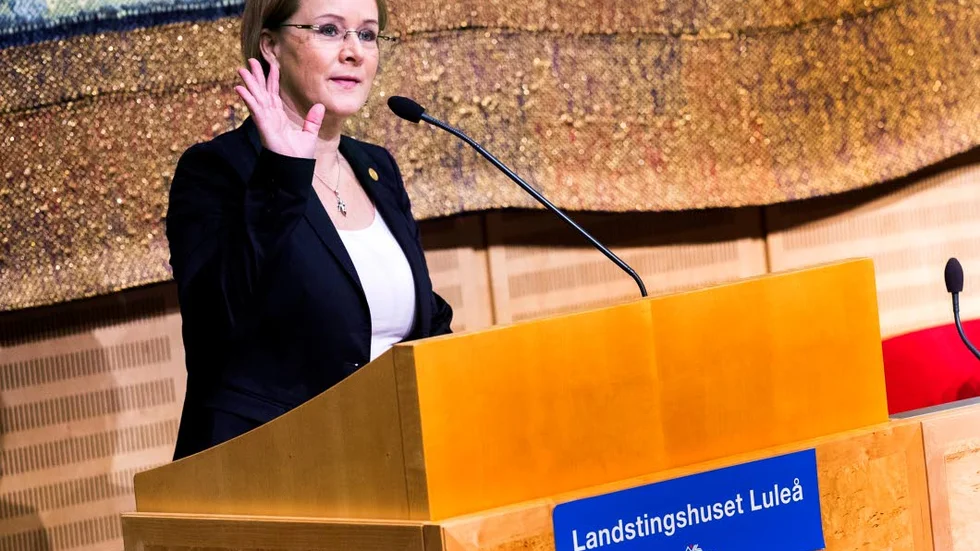 TACK OCH HEJ? Kommer Socialdemokraternas Maria Stenberg väljas till ordförande i landstingsstyrelsen i dag? Det är som upplagt för fortsatt dramatik i landstinget när politikerna sammanträder i dag.