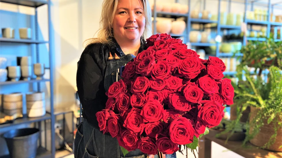 Alla hjärtans dag är höjdpunkten på året för Elina Lingman och många andra blomsterhandlare. "Det är den absolut största blomdagen på året", säger hon.