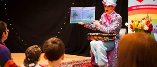 Det finns större faror för barn än sagoläsande dragqueens
