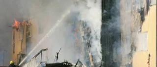 Skola totalskadad i brand
