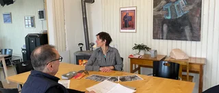 De bor i skolfrökens lägenhet