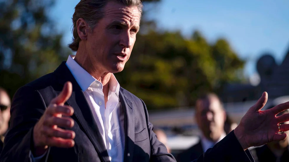Demokratiska Kalifornienguvernören Gavin Newsom leder alliansen. Arkivbild.