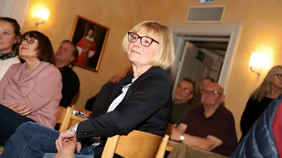 Åsa Wennergren, Liberalernas gruppledare i Linköping, bor i Berg och menar att det finns stora problem med infrastrukturen på orten. Nu föreslår hon åtgärder.