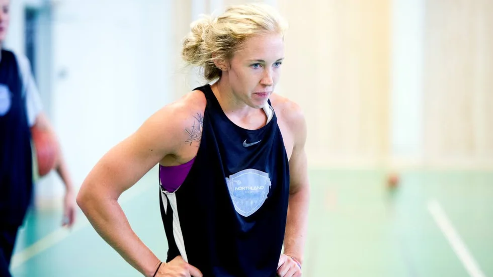 Stjärnan Brittany Smart stannar inte kvar i Luleå.