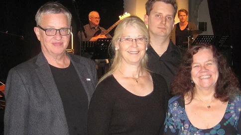 Lördagsjazz. Styrelsen för nystartade föreningen består av Christer Ödberg, sekr, Christina Aasa Bygdell, kassör, Monica Tällström, ordf och Per Ödberg.