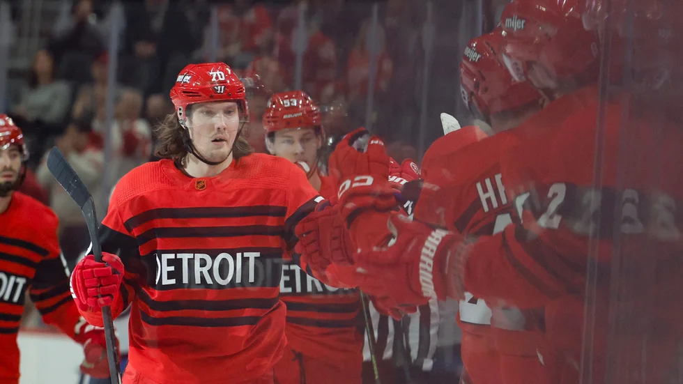 Oskar Sundqvist får lämna Detroit.