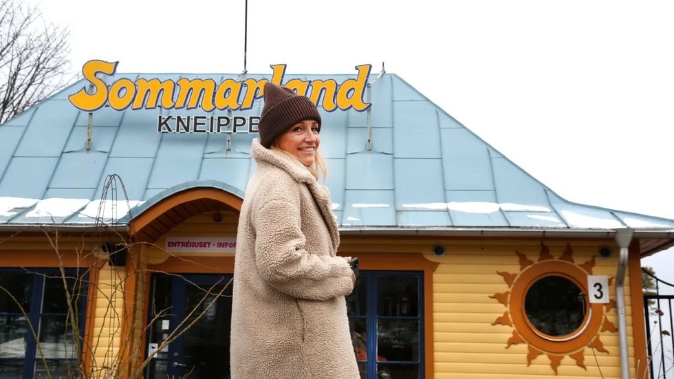Ella Wahlgren är HR-ansvarig på Kneippbyn och hoppas att det i framtiden ska bli lättare att anställa, när många vill komma tillbaka och vet att de får jobb under hela säsongen.