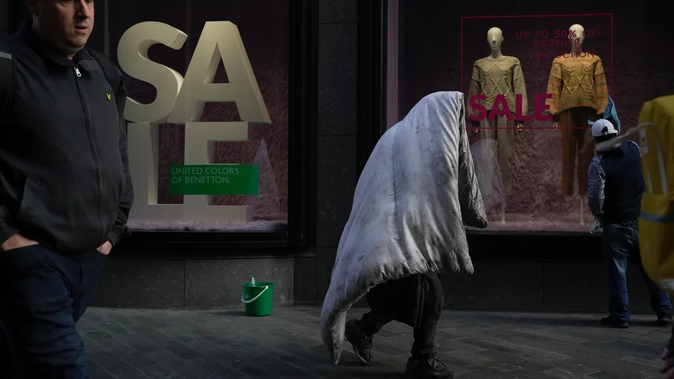 Minskad försäljning och högre kostnader i H&M-konkurrentens prognos för 2023. Arkivbild