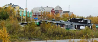 Nej till att riva SJ-förråd i Abisko