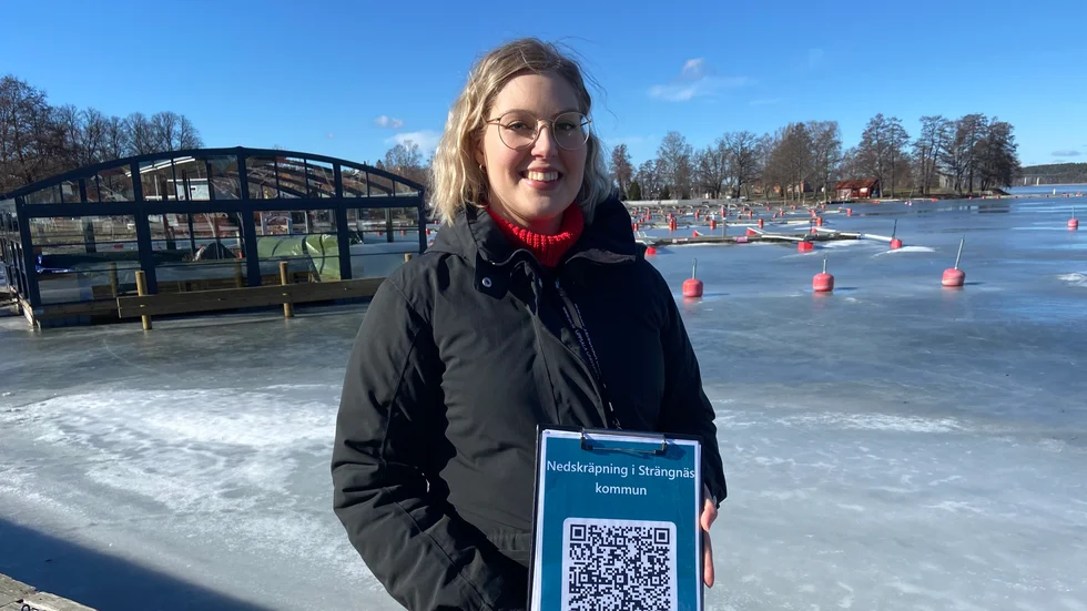Desirée Halvarsson Amberg har engagerats av Strängnäs kommun för att kolla upp invånarnas inställning till nedskräpning i centrum, inte minst hamnområdet.