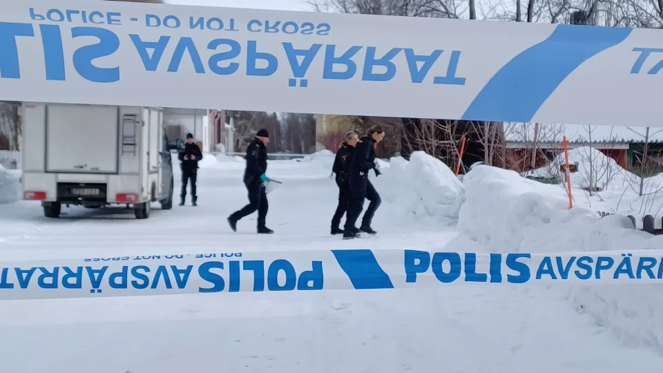 Police technicians on site at a block of flats in Luleå to investigate a serious crime.
