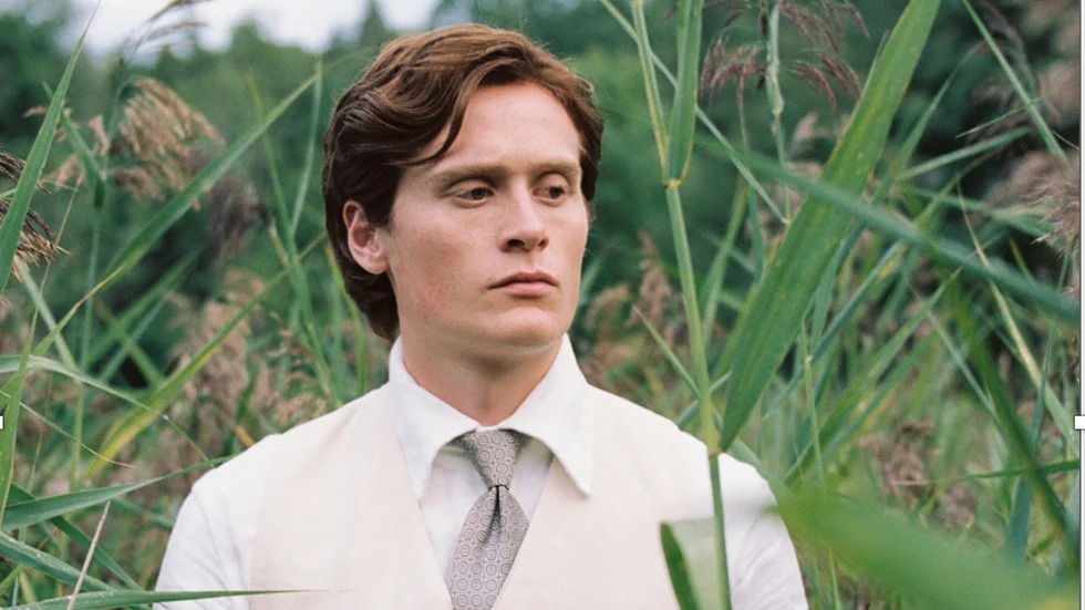 Episoden med en ung och olyckligt kär Edvard Munch (Alfred Ekker Strande) är den mest genretypiska – men också filmens bästa.