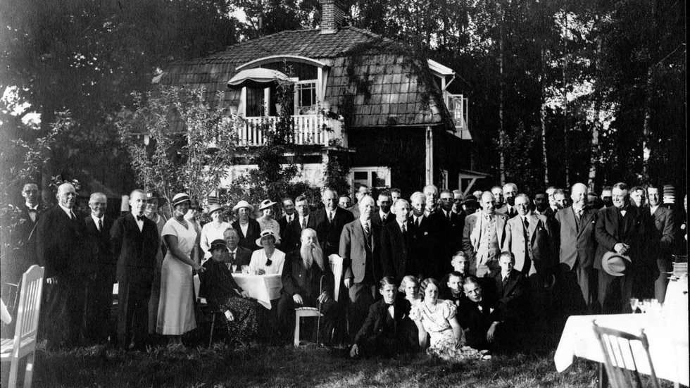 Sommarhem. På Björkenäs har Västerviks-Tidningen och Ekblads pesronal hämtat ny kraft i generationer.