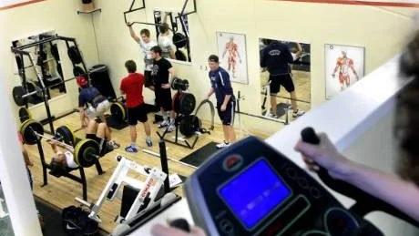 En undersökning från Stockholm visar att många gymbesökare dopar sig. Men i Västerik är dopning mycket ovanligt. Det bekräftar polis, gymanställda och gymbesökare. Det var över ett år sedan polisen senast hade ett dopningsbrott.