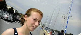 Tävlingen går vidare efter olyckan
