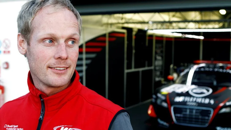 Premiärdags. Den gamla får stå kvar i garaget. I helgen är det premirä för Edward Sandström i AUDI:s nya R8 LMS