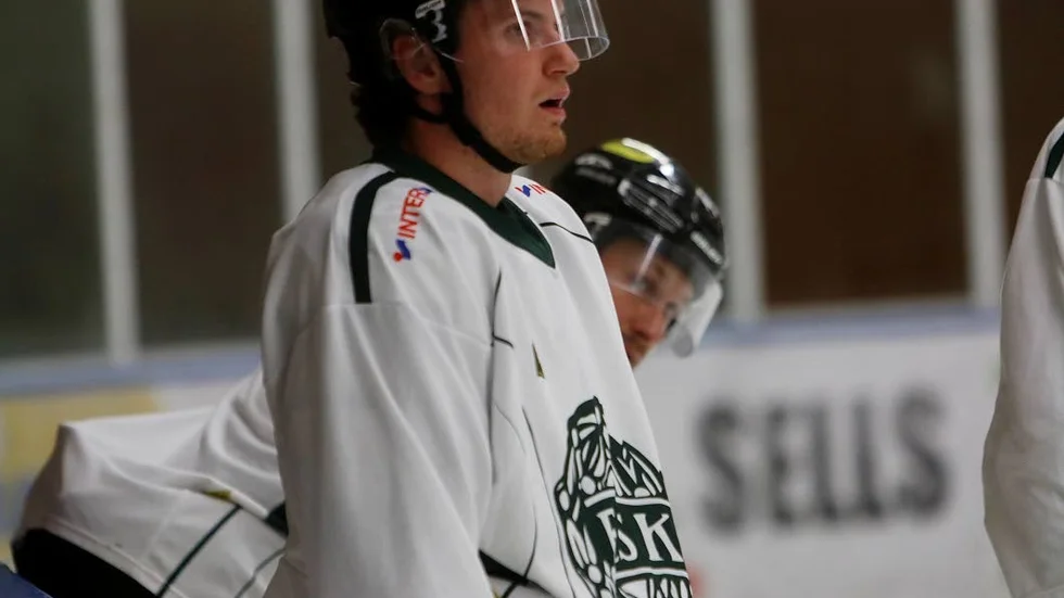 Niklas Rigelius gjorde sitt första seriemål för ESK mot Tyresö/Hanviken.