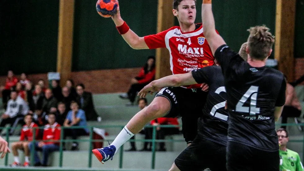 Anton Lindblom var med sina 11 fullträffar en stor segerkreatör för Enköping.