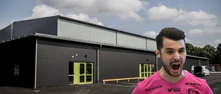 Enahallen blir rosa i höst