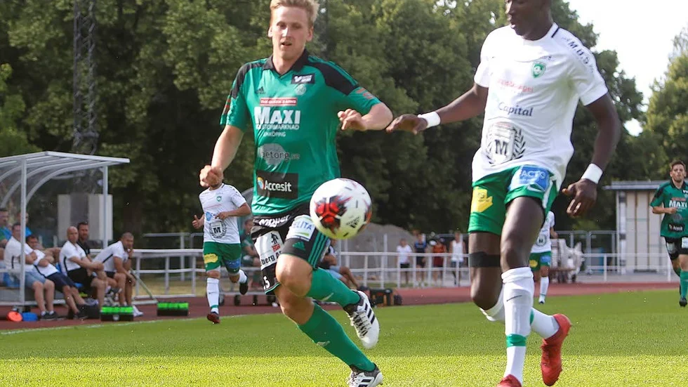 Ska Jonathan Böckert och ESK säkra seriesegern borta mot FC Arlanda?