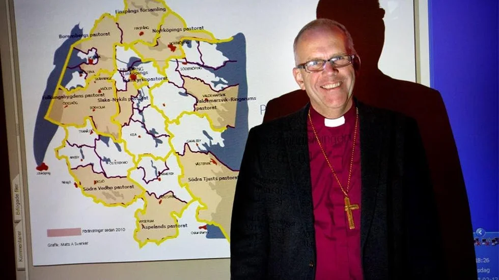 Biskop Martin Modéus besökte församlingarna i blivande Södra Tjust pastorat på tisdagskvällen.