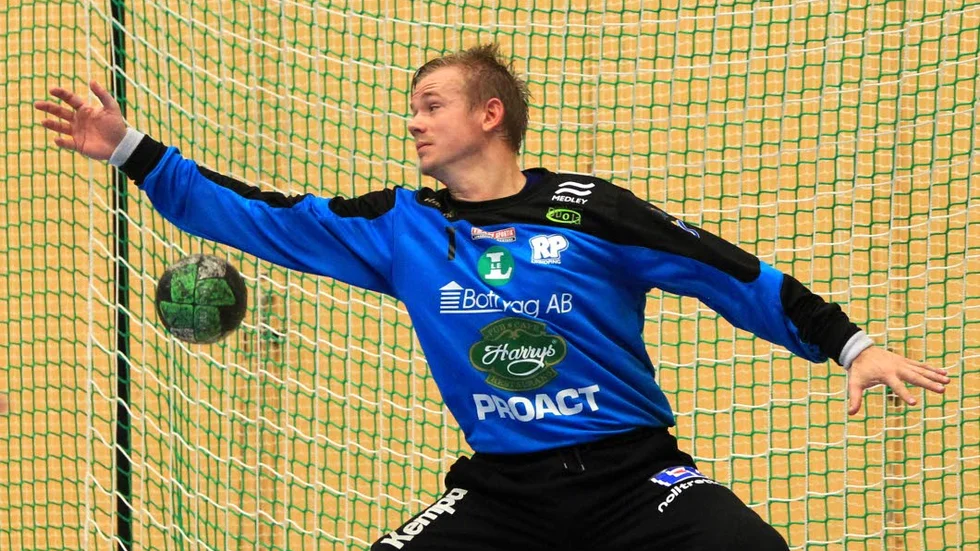 Alexander Rosén lämnar RP för Mantorp.