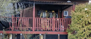 Hus totalförstört i brand