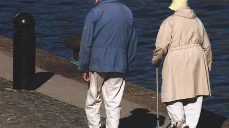 Vi blir äldre och äldre.