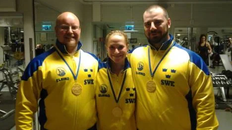 Starka så in i Norden.... Från vänster; Joakim Lakso, Emma Björklund och Markus Larsson. Trion från Norrbotten tog guld på NM i helgen.