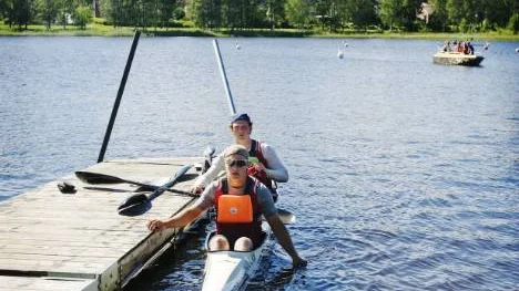 Henrik Strand och Joel Elenius tog ännu ett SM-guld tillsammans - och ett tack vare supervikarien Nils Eriksson (lilla bilden).