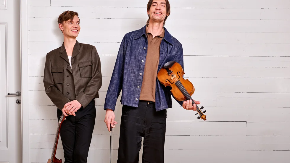 Viktor och Gustaf Norén vill leta musiker att spela med. Pressbild.