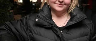 Hon vill varna för påstridig försäljare